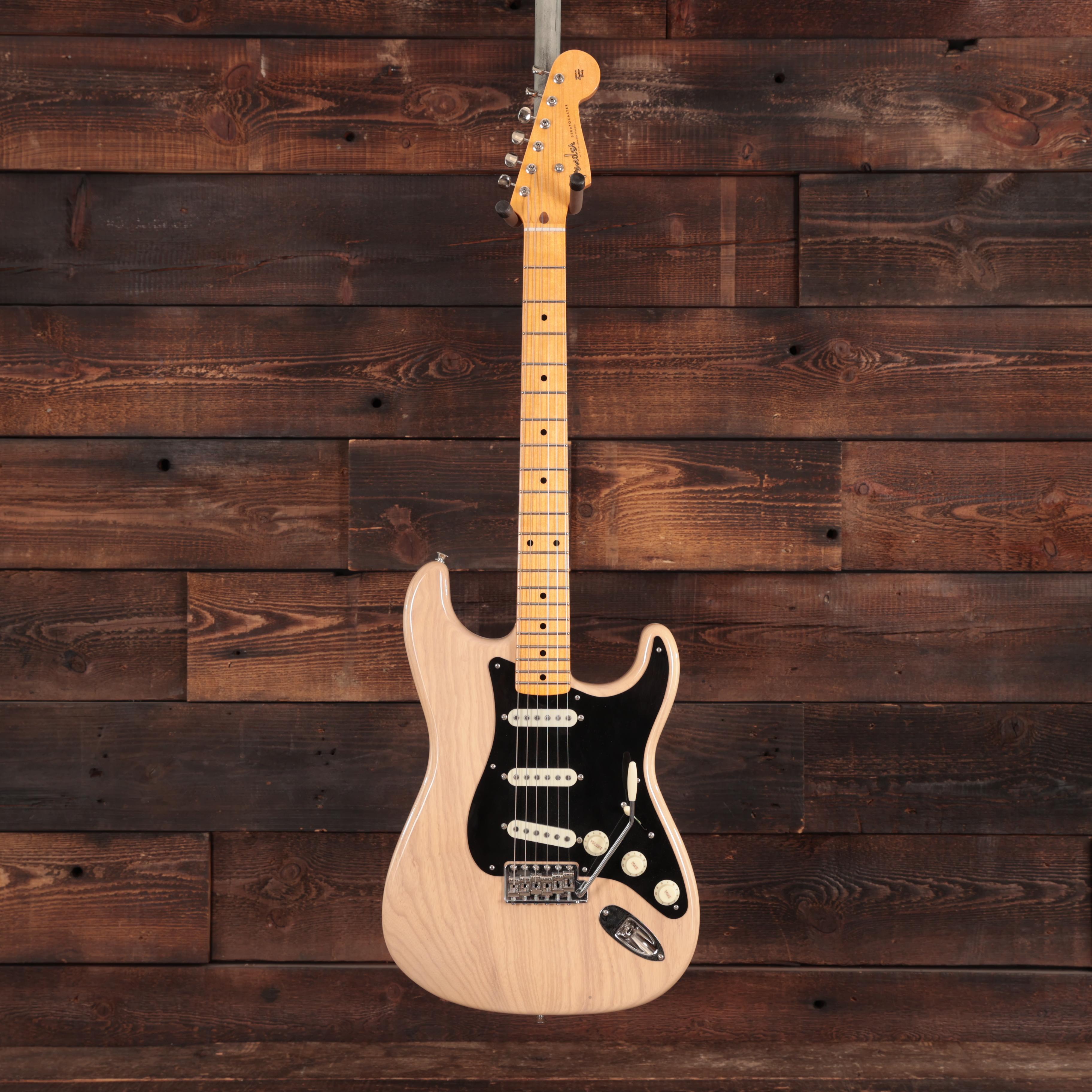 Fender Custom Shop '55 Stratocaster Deluxe Closet Classic in Super